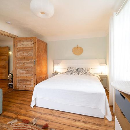 Pils Parka Apartamenti Kuldīga Exterior foto